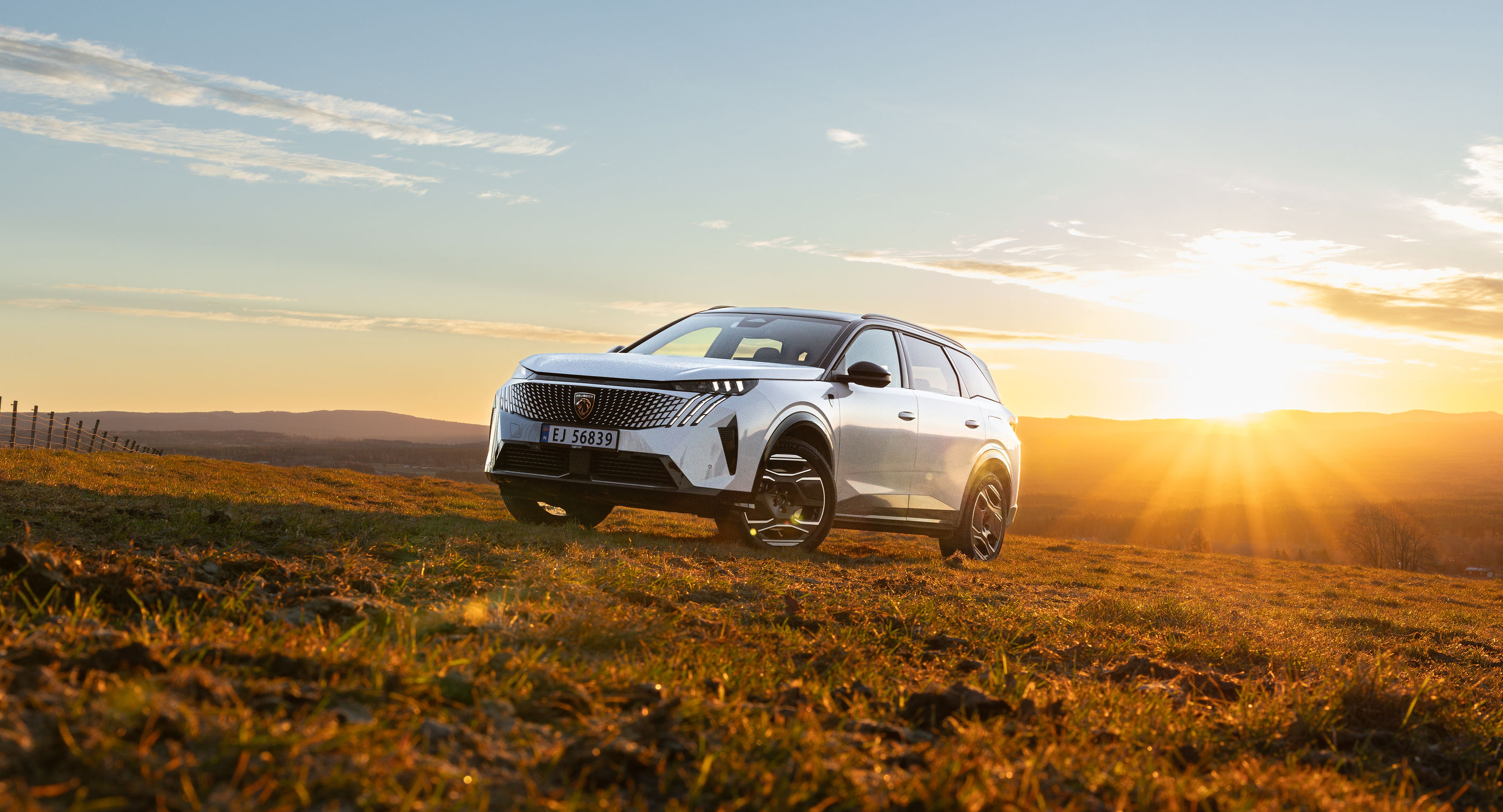 Nye PEUGEOT E-5008 4X4